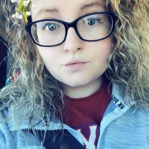 Meet your Posher, Lacey